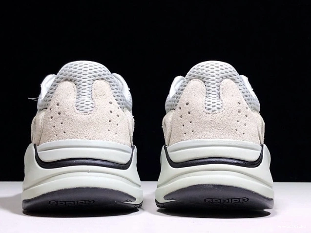 v2 EG7487 Yeezy Salt Boost Adidas 700 0812